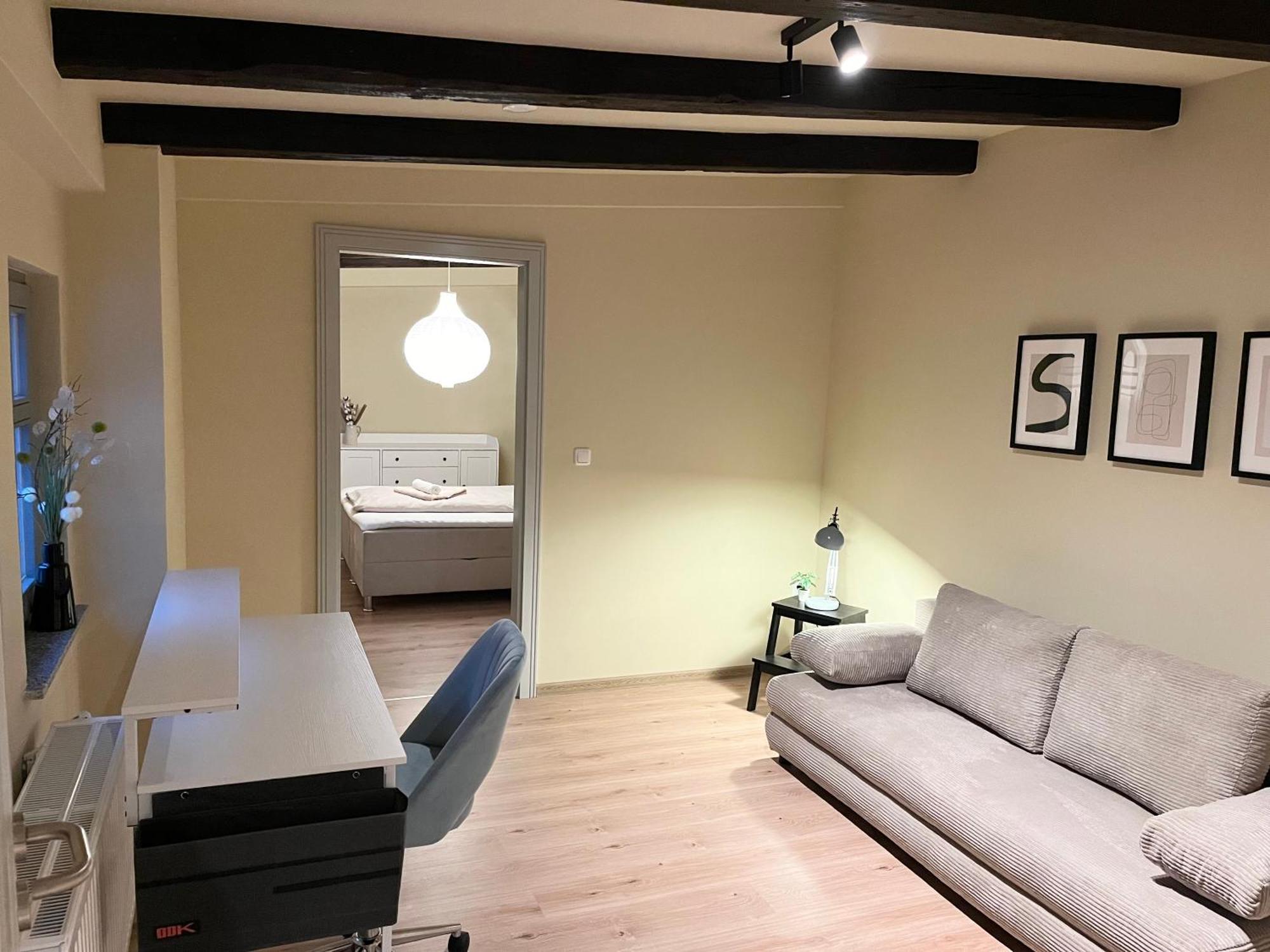 Idyllisch Zentral - Grosses Apartment Mit Historischem Flair Und Bergpanorama Löbau Exteriör bild